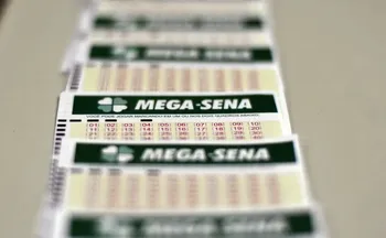 Imagem ilustrativa da imagem Seis apostas do ES batem na trave e faturam prêmio da quina da Mega-Sena
