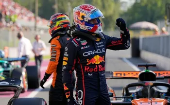 Imagem ilustrativa da imagem Verstappen reclama, mas é o mais rápido no 2º treino livre do GP do México