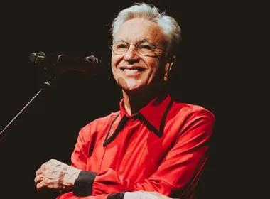 Imagem ilustrativa da imagem Caetano Veloso: 'O Brasil parece incapaz de salvar a si mesmo'