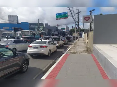 Projeção de como vai ficar rua após mudança de sentido. Obras estão em fase de recapeamento