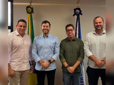 Eduardo Maia.