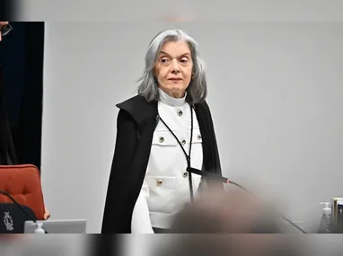 Imagem ilustrativa da imagem Brasil que dói, indiretas a Fux, Bolsonaro líder: leia frases de Cármen Lúcia