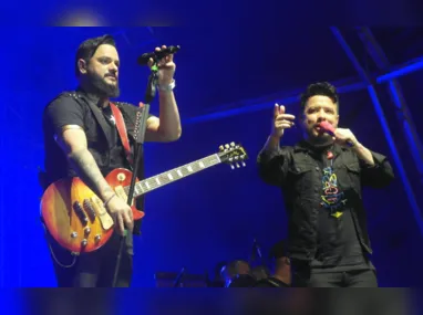 Imagem ilustrativa da imagem Carreta de dupla sertaneja atinge público durante evento em Goiás