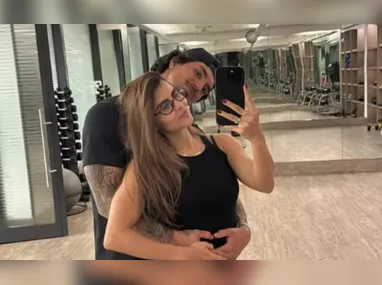Imagem ilustrativa da imagem Gabriel Medina anuncia gravidez da namorada, Isabella Arantes