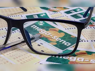 Imagem ilustrativa da imagem Mega-Sena acumula novamente e prêmio principal vai para R$ 60 milhões
