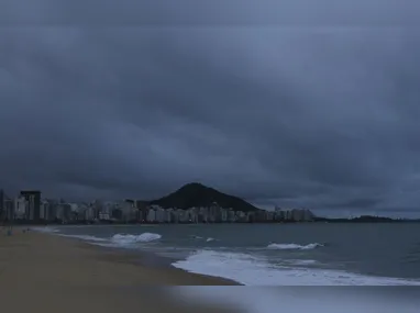Kyssyanne Oliveira explica que a chuva, apesar de expressiva, ocorreu em período em que  predomina o tempo seco