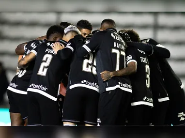 Rayan tem 19 anos e é um dos principais destaques do elenco do Vasco