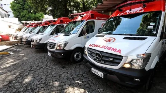 Imagem ilustrativa da imagem Samu abre vaga para telefonista com salário de R$ 1.783. Veja como se inscrever