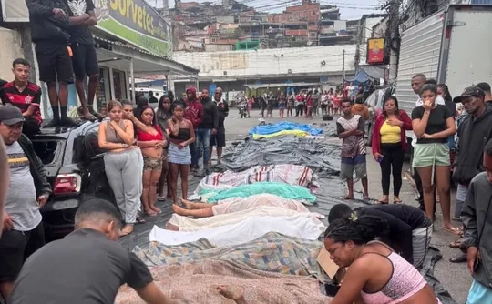 Imagem ilustrativa da imagem 'Encontrei meu filho com os pulsos amarrados por uma corda', diz mãe de morto no RJ