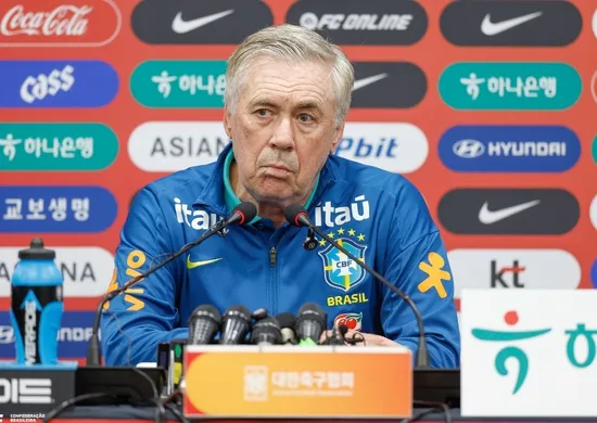 Imagem ilustrativa da imagem Ancelotti não descarta Neymar na Copa de 2026, mas dá aviso: 'Tem que estar 100%'