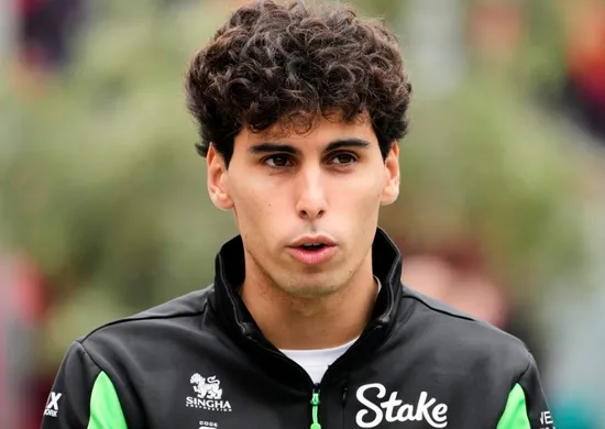 Imagem ilustrativa da imagem Bortoleto fala sobre acidente em Interlagos na sprint: 'Tive sorte de sair inteiro'