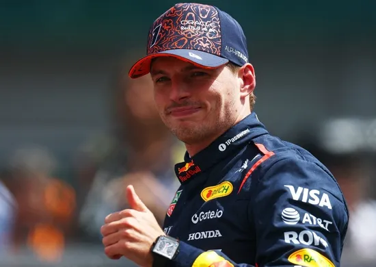 Imagem ilustrativa da imagem Verstappen se diz pronto para sol e chuva em SP para seguir 'sonhando' com o título