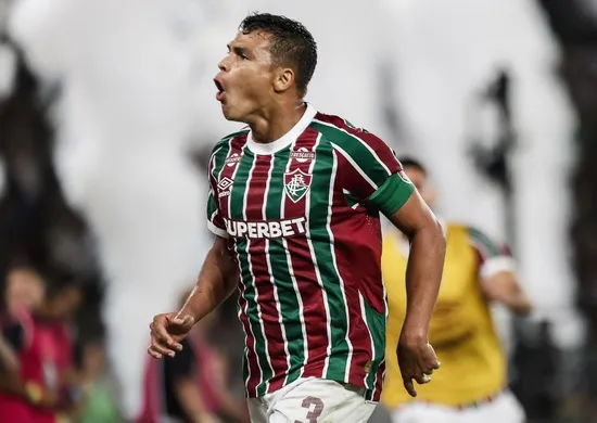 Imagem ilustrativa da imagem Fluminense anuncia o retorno do zagueiro Thiago Silva