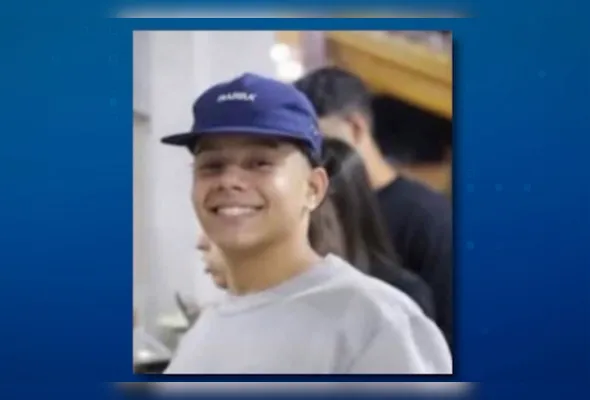 Bernard Costa, de 14 anos, se chocou contra um muro quando descia por uma ladeira, no último sábado (4)