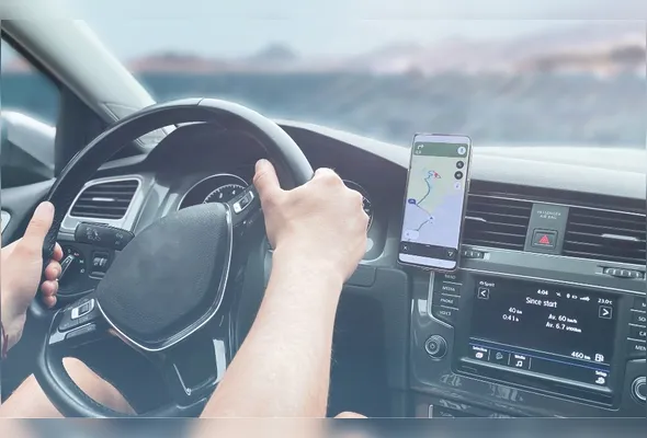 Imagem ilustrativa da imagem Adolescentes são apreendidos transportando drogas em carro de app na BR-101 no ES