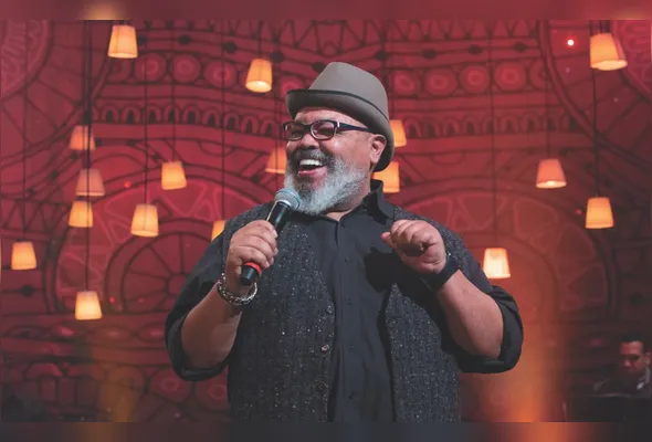 Jorge Aragão vai agitar a plateia com sucessos como "Malandro”, “Eu e Você Sempre” e “Coisinha do Pai”