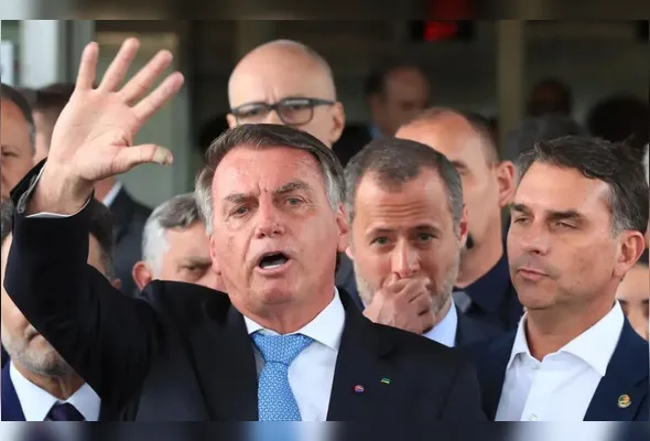 Ex-presidente Jair Bolsonaro é condenado