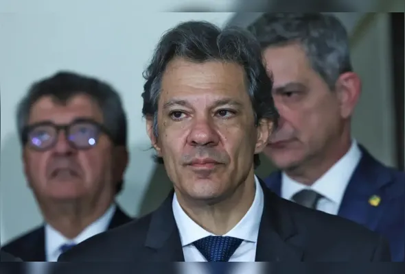 Haddad falou do plano para salvar Correios e da necessidade de mudança