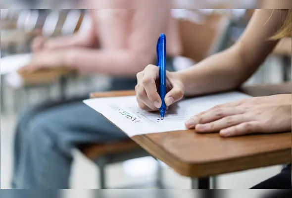 Estudantes podem se preparar para o Enem 2025 com apoio de cursos gratuitos no Espírito Santo, como o Pré-Enem ES e os aulões promovidos pela Sedu.