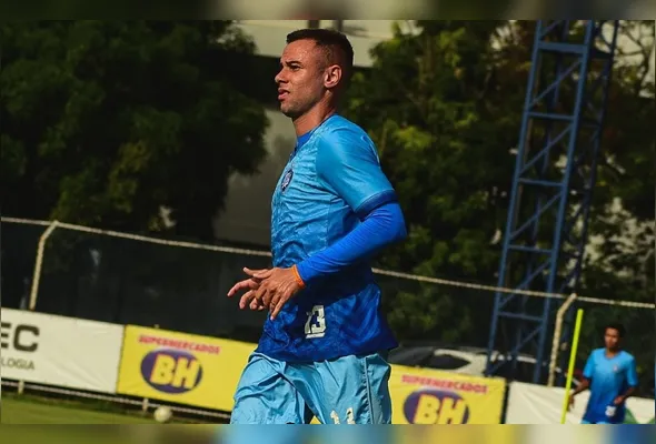 Roberto Júnior fez 11 jogos pelo time de Bento Ferreira em 2025