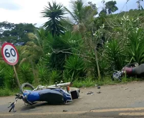 Imagem ilustrativa da imagem Acidente envolvendo duas motocicletas deixa mortos e feridos em rodovia do ES