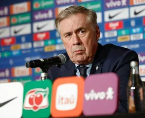 Imagem ilustrativa da imagem Ancelotti afirma que críticas não o afetam na seleção brasileira