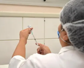 Imagem ilustrativa da imagem Vacinação para 400 mil crianças e adolescentes a partir desta segunda no ES