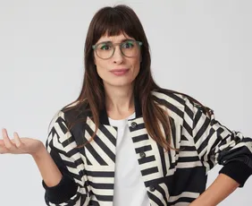 Imagem ilustrativa da imagem Camila Fremder traz o fenômeno "É Nóia Minha?" para palco em Vitória