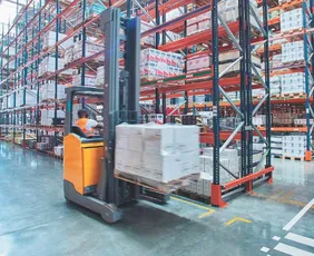 Imagem ilustrativa da imagem Distribuição de produtos: alugar galpão logístico no ES custa até R$ 3 milhões