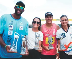 Imagem ilustrativa da imagem Duplas do Clube Aest no Circuito de Vôlei de Praia vão ao pódio