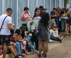 Imagem ilustrativa da imagem Enem 2026: último dia para pedir isenção da taxa de inscrição