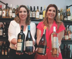 Imagem ilustrativa da imagem Espumante, tinto ou branco? Veja como acertar no vinho da ceia de Natal