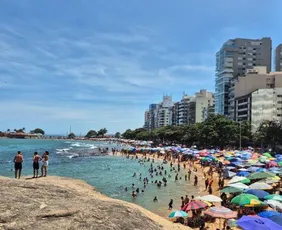 Imagem ilustrativa da imagem Excursões trazem 135 mil turistas ao Espírito Santo
