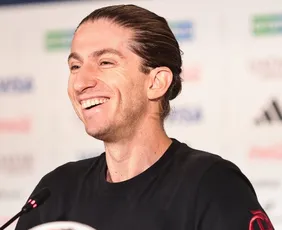 Imagem ilustrativa da imagem Filipe Luís aposta na identidade do Flamengo para enfrentar o favoritismo do PSG