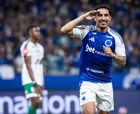 Imagem ilustrativa da imagem Cruzeiro massacra o Uberlândia no Mineirão