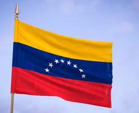 Imagem ilustrativa da imagem Dois terremotos atingem a Venezuela e destroem prédios em Caracas