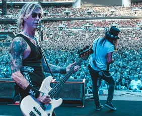 Imagem ilustrativa da imagem Guns N' Roses: venda de ingressos para o público geral começa nesta segunda