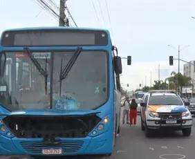 Imagem ilustrativa da imagem Idoso morre atropelado por ônibus do Transcol na Carlos Lindemberg, em Vila Velha