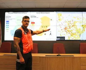 Imagem ilustrativa da imagem Novos alertas de chuvas e alagamentos até sábado