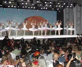 Imagem ilustrativa da imagem "O Quebra Nozes Capixaba": Espetáculo de Natal encanta plateia em Vila Velha