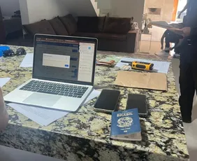 Imagem ilustrativa da imagem Operação da PF contra tráfico humano cumpre mandados no ES e nos Estados Unidos