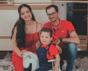 Imagem ilustrativa da imagem Pais conseguem na Justiça remédio para o filho que custa R$ 7 milhões