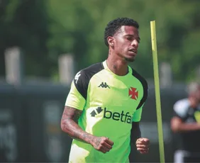 Imagem ilustrativa da imagem Tchê Tchê tem permanência incerta no Vasco para 2026