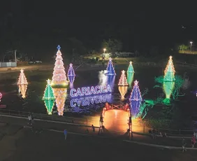 Imagem ilustrativa da imagem Vila de Natal de Cariacica: Orquestra, Papai Noel e queima de fogos