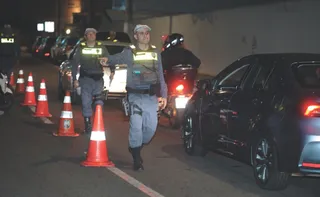 Imagem ilustrativa da imagem 10 mil motoristas recusam teste do bafômetro e têm carteira suspensa