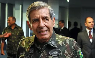 Imagem ilustrativa da imagem Augusto Heleno e Paulo Sérgio, ex-ministros de Bolsonaro, são presos em Brasília