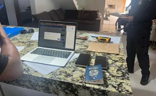 Imagem ilustrativa da imagem Operação da PF contra tráfico humano cumpre mandados no ES e nos Estados Unidos