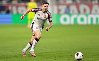 Imagem ilustrativa da imagem Após operar calcanhar, Saúl não tem data para voltar ao Flamengo