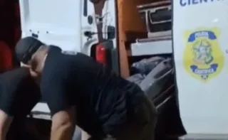 Imagem ilustrativa da imagem Suspeito fica ferido e é preso após matar atual namorado da ex-companheira na Serra