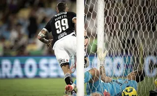 Imagem ilustrativa da imagem Vasco vence Fluminense de virada na primeira partida da semifinal da Copa do Brasil